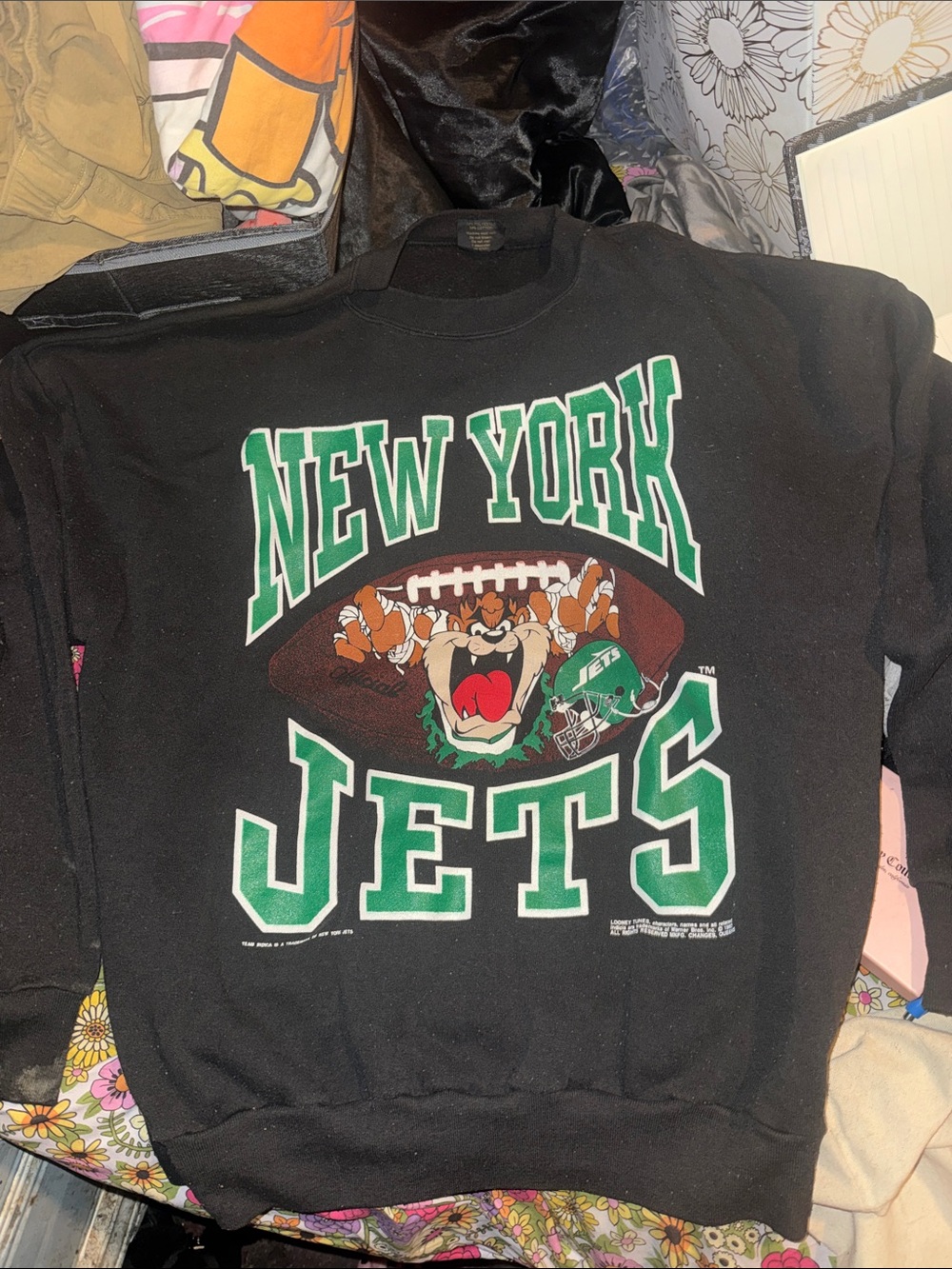Vintage New York Jets Tasmanian Devil Pull Over Sweatshirt!!